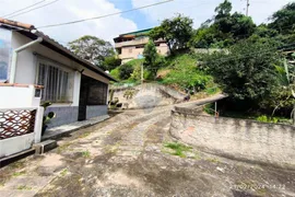 Casa com 3 Quartos à venda, 300m² no Retiro, Petrópolis - Foto 2