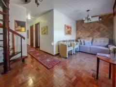 Casa com 4 Quartos à venda, 240m² no Jardim Carvalho, Porto Alegre - Foto 4