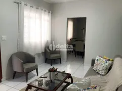 Casa com 3 Quartos à venda, 184m² no Jaraguá, Uberlândia - Foto 4