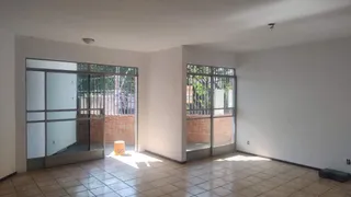 Casa com 3 Quartos à venda, 186m² no Ouro Preto, Belo Horizonte - Foto 2