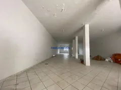 Loja / Salão / Ponto Comercial para alugar, 231m² no Vila Nova, Santos - Foto 4