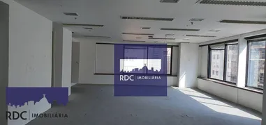 Conjunto Comercial / Sala para alugar, 107m² no Centro, Rio de Janeiro - Foto 2