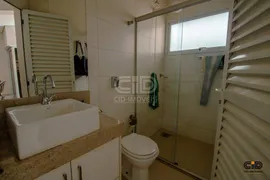 Casa de Condomínio com 4 Quartos à venda, 318m² no Jardim Itália, Cuiabá - Foto 25