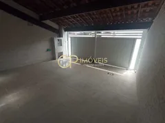 Casa com 3 Quartos à venda, 135m² no Mirim, Praia Grande - Foto 2