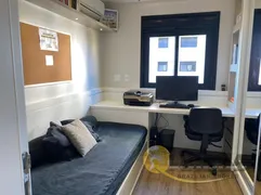 Apartamento com 2 Quartos à venda, 65m² no Camaquã, Porto Alegre - Foto 17