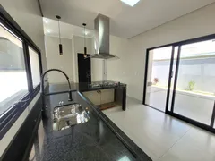 Casa de Condomínio com 3 Quartos à venda, 160m² no Village Damha III, Araraquara - Foto 3