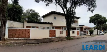 Casa de Vila com 5 Quartos à venda, 320m² no Vila Sao Luiz, Valinhos - Foto 2
