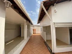 Casa com 3 Quartos à venda, 117m² no Tubalina, Uberlândia - Foto 31