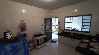 Casa com 3 Quartos à venda, 250m² no Panorama, Uberlândia - Foto 6
