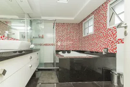 Casa de Condomínio com 3 Quartos para alugar, 443m² no Jardim Carvalho, Porto Alegre - Foto 31