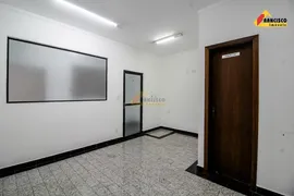 Loja / Salão / Ponto Comercial para alugar, 308m² no Centro, Divinópolis - Foto 5