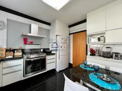 Apartamento com 4 Quartos à venda, 189m² no Belvedere, Belo Horizonte - Foto 15