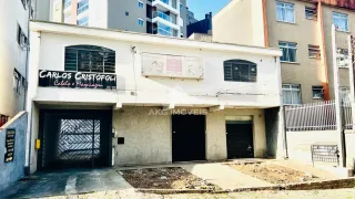 Loja / Salão / Ponto Comercial à venda, 151m² no Cristo Rei, Curitiba - Foto 1