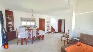 Casa com 3 Quartos à venda, 144m² no Rio Tavares, Florianópolis - Foto 4