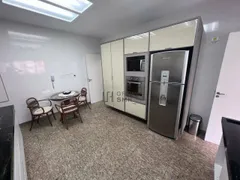 Apartamento com 4 Quartos para alugar, 297m² no Pitangueiras, Guarujá - Foto 16