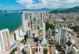 Cobertura com 5 Quartos à venda, 321m² no Pioneiros, Balneário Camboriú - Foto 2