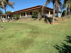 Fazenda / Sítio / Chácara com 4 Quartos à venda, 200m² no Itapecerica, Salto - Foto 1