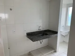 Apartamento com 2 Quartos para alugar, 52m² no Setor Araguaia, Aparecida de Goiânia - Foto 3