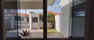 Casa com 2 Quartos à venda, 132m² no Vila Romanópolis, Ferraz de Vasconcelos - Foto 4