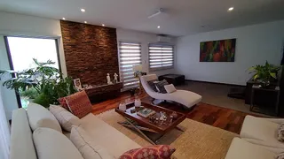 Casa de Condomínio com 3 Quartos à venda, 320m² no Alphaville, Santana de Parnaíba - Foto 3