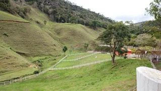 Fazenda / Sítio / Chácara com 4 Quartos à venda, 1200m² no Volta do Piao, Teresópolis - Foto 16