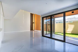 Casa de Condomínio com 5 Quartos à venda, 331m² no Cidade Alpha, Eusébio - Foto 4