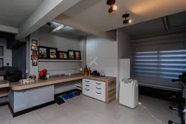 Casa de Condomínio com 4 Quartos para venda ou aluguel, 340m² no Três Figueiras, Porto Alegre - Foto 10