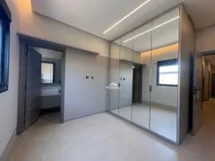 Casa de Condomínio com 4 Quartos à venda, 249m² no Jardins Franca, Goiânia - Foto 15