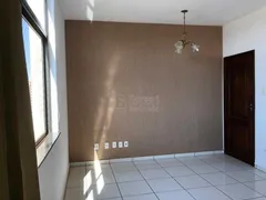 Apartamento com 3 Quartos para alugar, 120m² no Centro, Araraquara - Foto 5