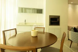 Apartamento com 3 Quartos para alugar, 131m² no Centro, Balneário Camboriú - Foto 8