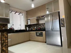 Sobrado com 3 Quartos à venda, 180m² no Espirito Santo, Betim - Foto 1