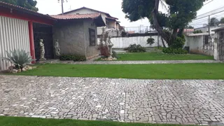 Casa com 3 Quartos para alugar, 2200m² no Cidade dos Funcionários, Fortaleza - Foto 1