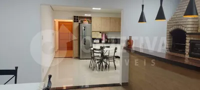 Casa com 3 Quartos à venda, 175m² no Alto Umuarama, Uberlândia - Foto 29