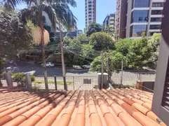 Casa Comercial com 7 Quartos para alugar, 350m² no Bela Vista, Porto Alegre - Foto 40