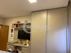 Casa de Condomínio com 3 Quartos à venda, 210m² no Jardins Madri, Goiânia - Foto 6