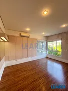 Casa de Condomínio com 4 Quartos à venda, 410m² no Alphaville, Santana de Parnaíba - Foto 13