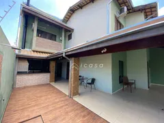 Sobrado com 3 Quartos à venda, 210m² no Village das Flores, Caçapava - Foto 3