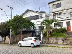 Casa com 3 Quartos à venda, 225m² no Universitário, Caxias do Sul - Foto 2