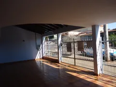 Casa com 3 Quartos para alugar, 193m² no Jardim Irajá, Ribeirão Preto - Foto 3