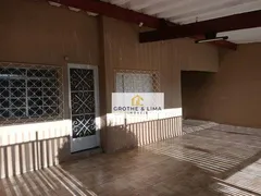 Casa com 4 Quartos à venda, 180m² no PARQUE JARAGUA, Taubaté - Foto 1