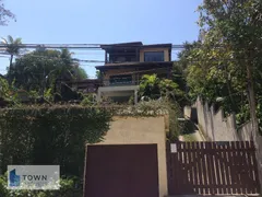 Casa com 4 Quartos à venda, 300m² no Marazul, Niterói - Foto 1