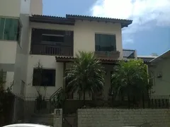 Casa com 6 Quartos para alugar, 300m² no Nacoes, Balneário Camboriú - Foto 1