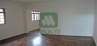 Casa com 3 Quartos à venda, 163m² no Umuarama, Uberlândia - Foto 1