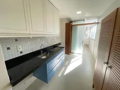 Apartamento com 4 Quartos para alugar, 145m² no Praia do Canto, Vitória - Foto 10