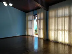 Sobrado com 4 Quartos à venda, 315m² no Centro, Altinópolis - Foto 14