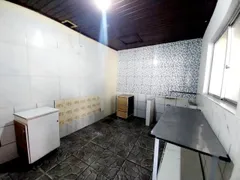 Casa Comercial com 3 Quartos para alugar, 230m² no Centro, Gravataí - Foto 8