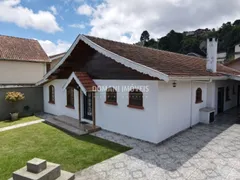 Casa com 4 Quartos à venda, 183m² no Vila Abernessia, Campos do Jordão - Foto 3