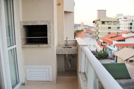 Apartamento com 2 Quartos para alugar, 75m² no Centro, Bombinhas - Foto 3