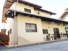 Casa com 4 Quartos à venda, 202m² no Bucarein, Joinville - Foto 26