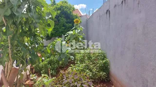 Casa com 3 Quartos à venda, 147m² no Planalto, Uberlândia - Foto 22